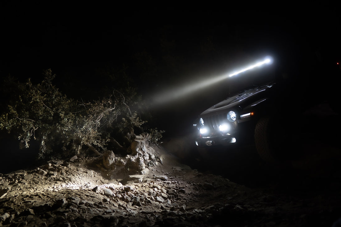 Jeep JL/JT Rubicon Steel Bumper LED Light Kit LP4 w/Upfitter Baja Designs - Image 4