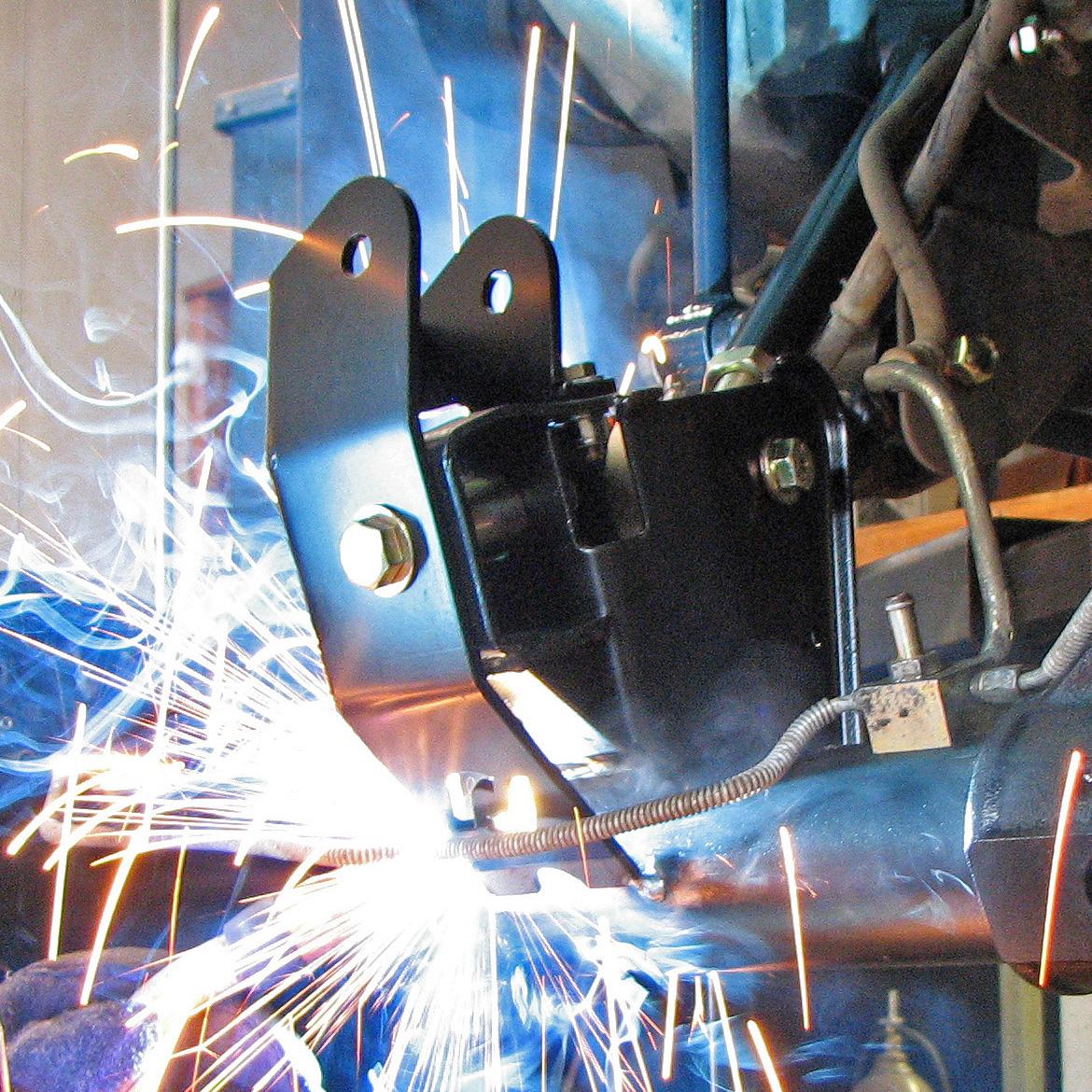 Trac Bar Relocation Bracket 97-06 Wrangler TJ and LJ Unlimited Rear RockJock 4x4 - Image 4