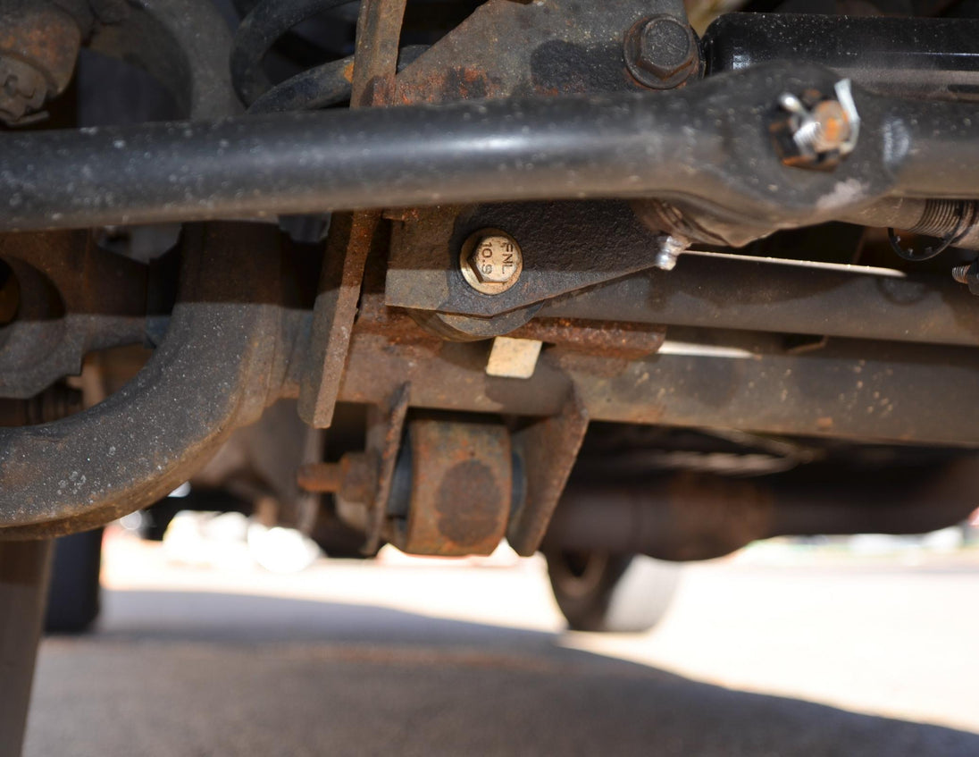 Jeep OE Track Bar Bolt Kit 1984-2006 TJ/LJ/XJ/ZJ Clayton Off Road - Image 7