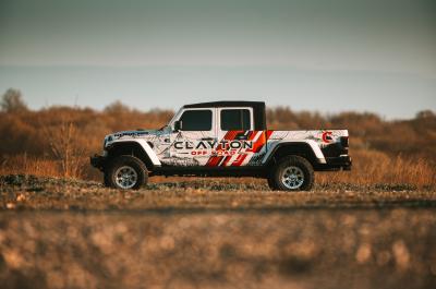 Jeep Gladiator Diesel 2.5 Inch Ride Right+ Lift Kit 2021-2023 JT Clayton Off Road - Image 2